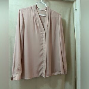 ⚫️ BOGO Violet and Claire women’s blush pink blouse size small